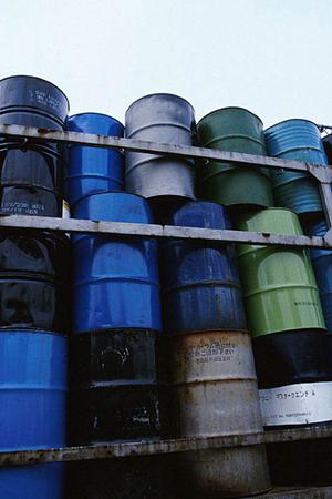 プロの作業効率を最大化!バッテリーパワーリフターのレンタルサービス活用術